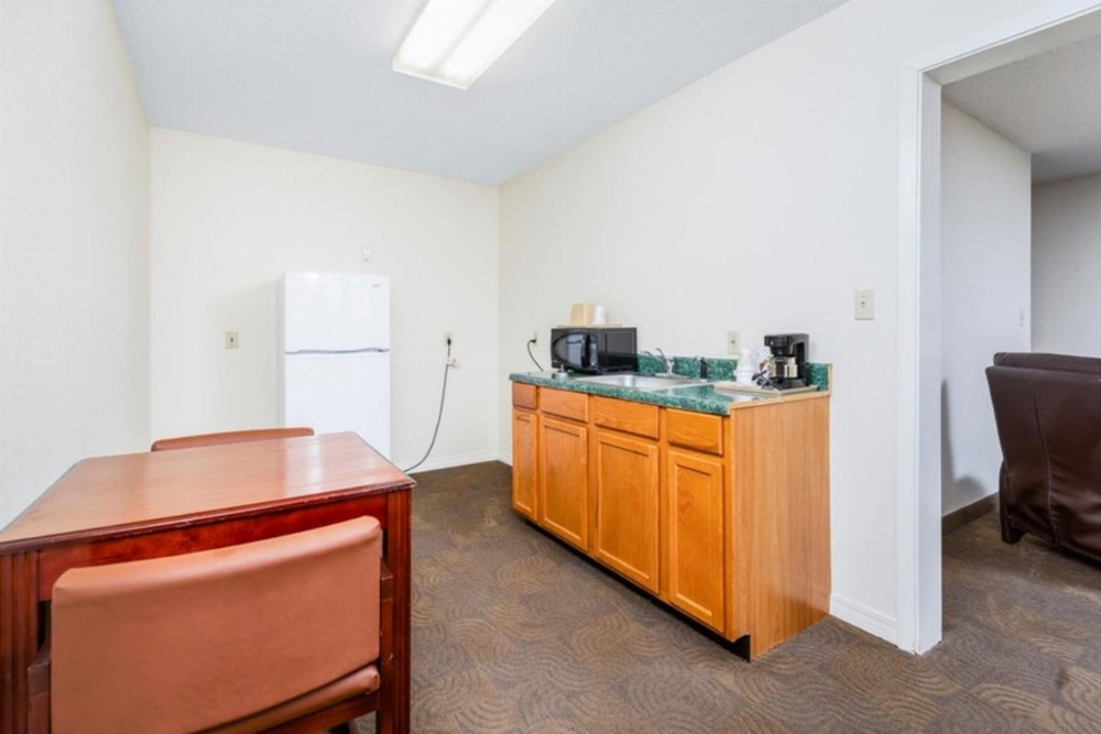 Regency Inn & Suites Biloxi Image 13